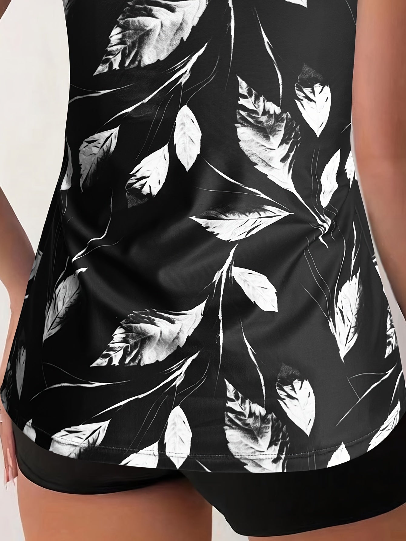 Elise | Set Tankini con Stampa Foglia Nera e Bianca