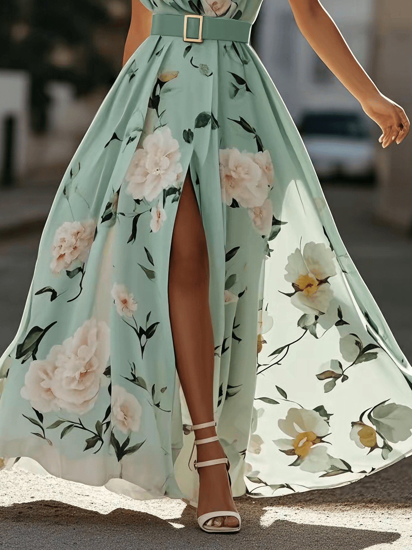 Julie | Abito Maxi in Chiffon Floreale Verde Chiaro a Spalla Unica