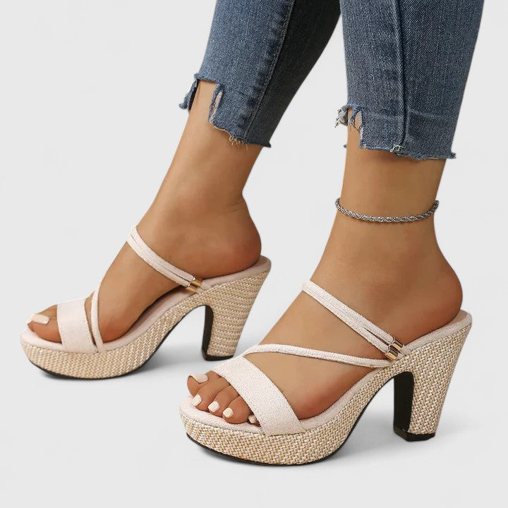 Lorienna™ | Tacchi Sofisticati