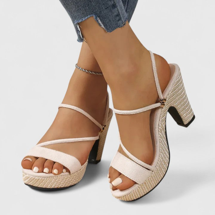 Lorienna™ | Tacchi Sofisticati