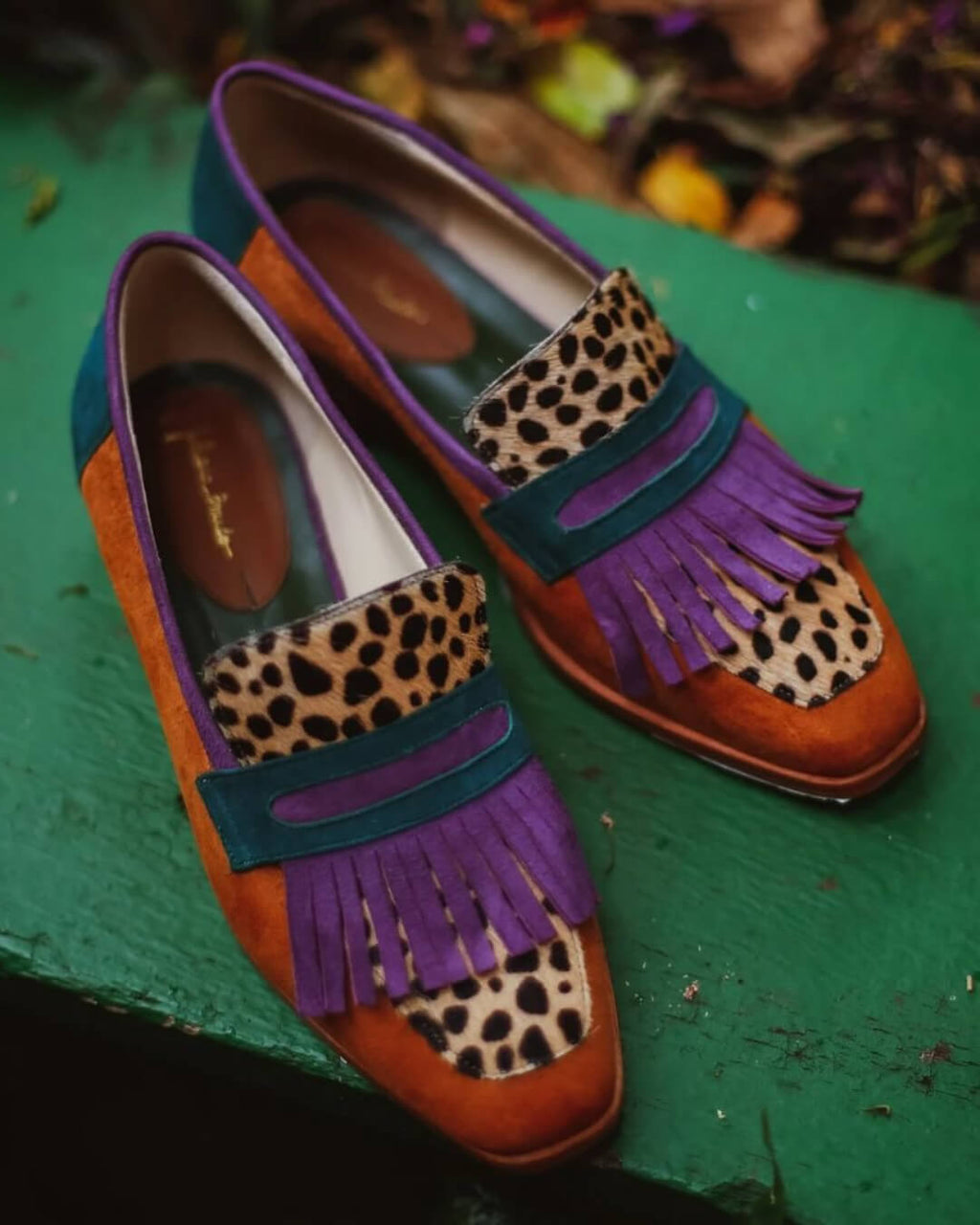 MOCASSINO CON FRANGE E STAMPA ANIMALIER