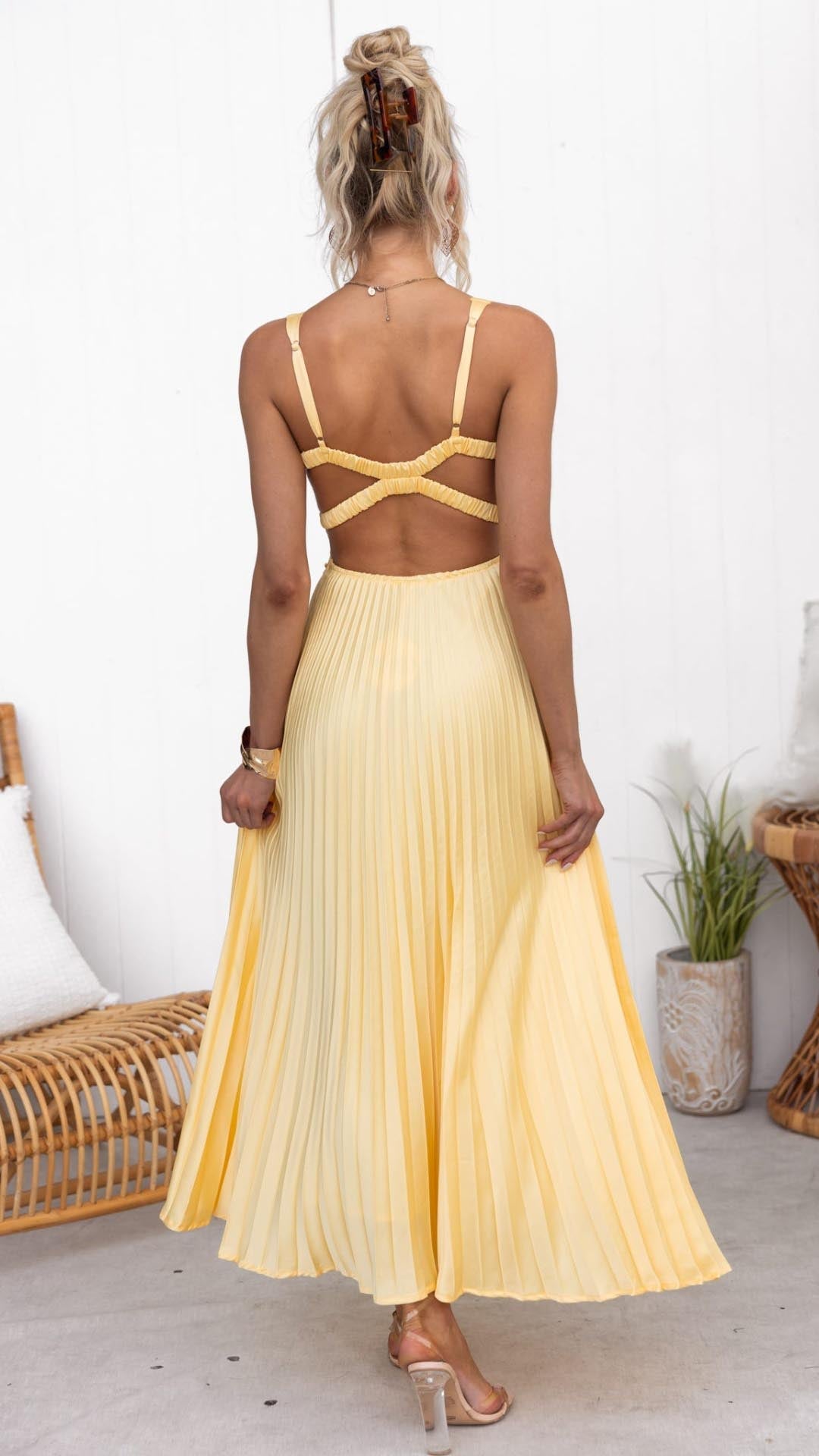 Malka™ | Abito Maxi Plissettato con Scollatura a V