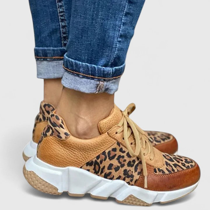 PRAVIRA | SCARPE ELEGANTI PER UNA CAMMINATA SENZA DOLORE