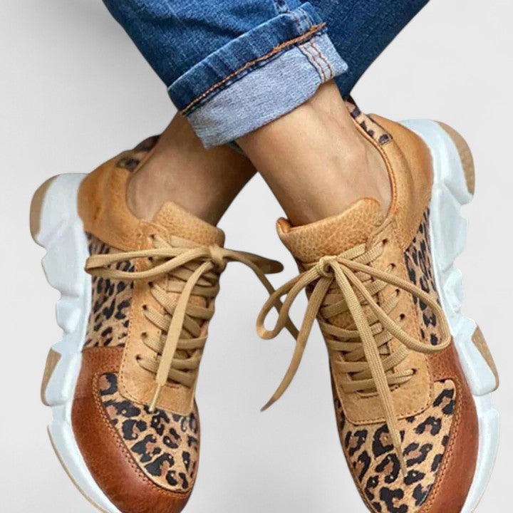 PRAVIRA | SCARPE ELEGANTI PER UNA CAMMINATA SENZA DOLORE