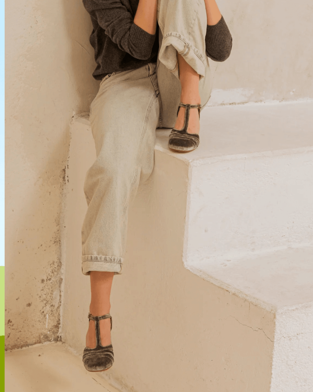 SCARPA CON CINTURINO A T E TACCO STABILE
