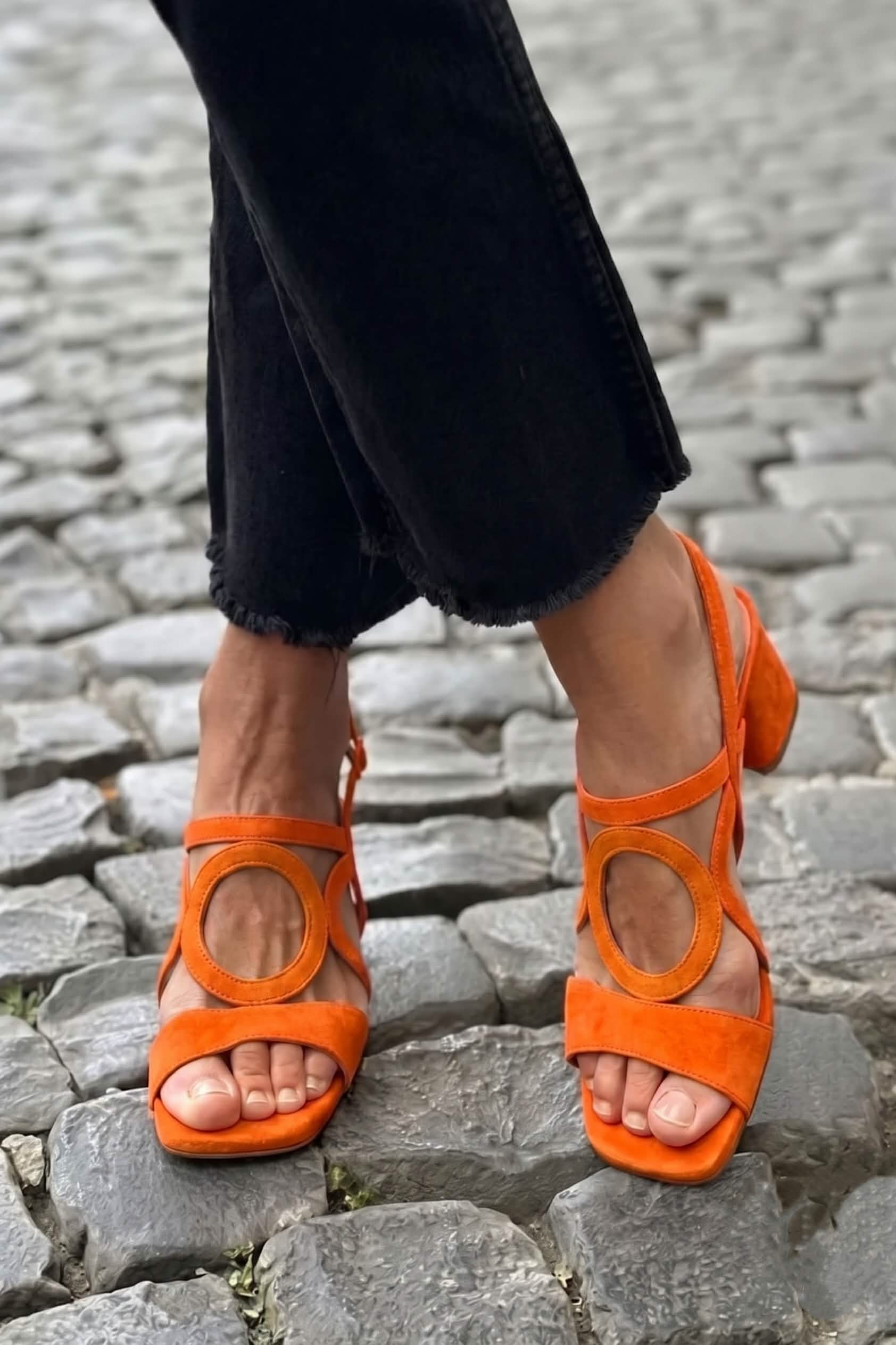 Salia - Sandali con punta quadrata e taglio arrotondato